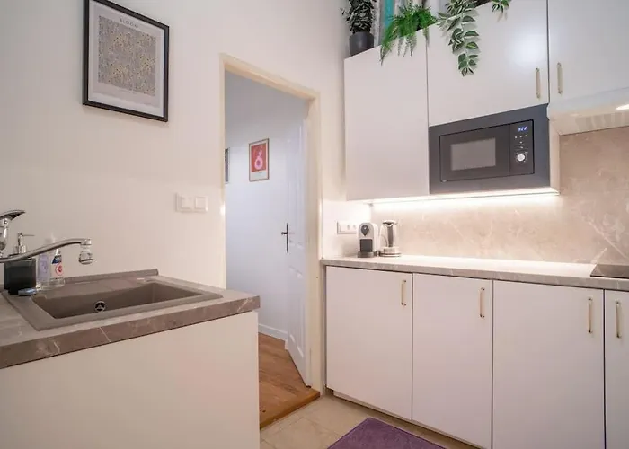 Old Town Apartament *